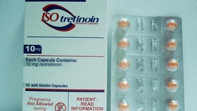 إيزوتريتينوين كبسولات لعلاج حب الشباب Isotretinoin Capsules